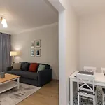 Charming City Gem With Central Location By Flat Mаnager