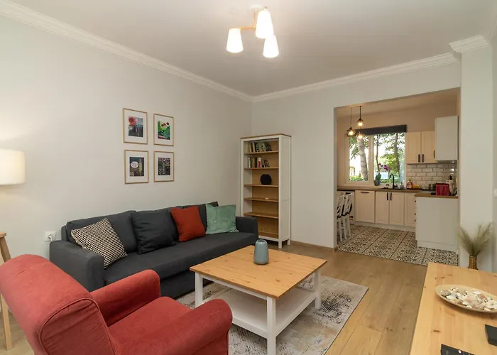 Charming City Gem With Central Location By Flat Mаnager
