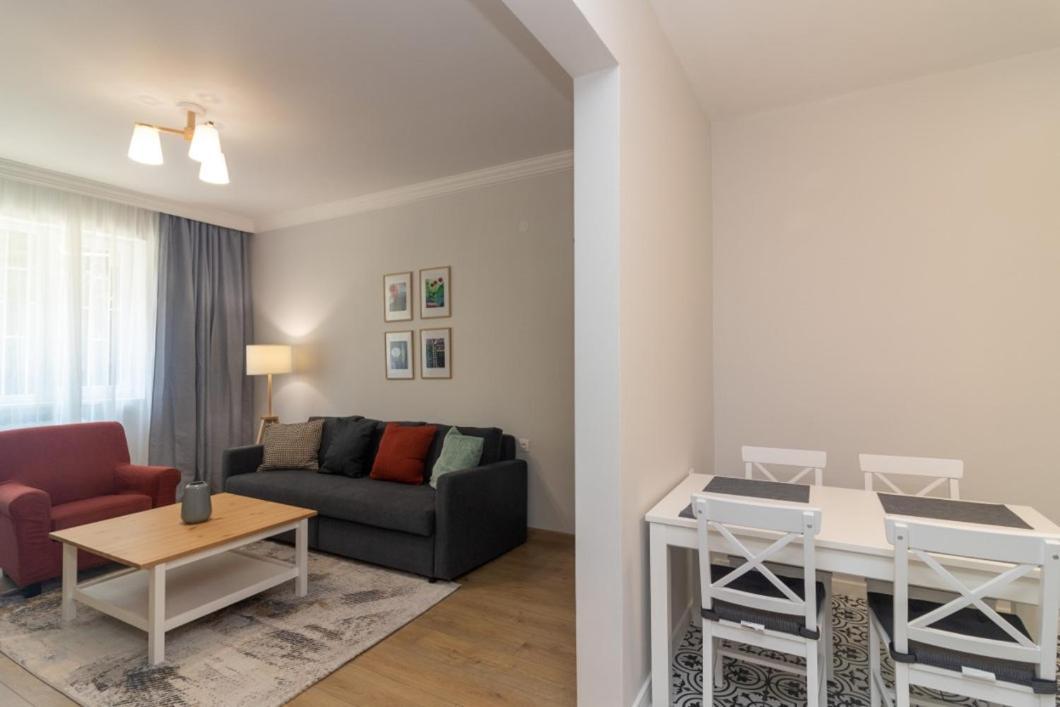 Charming Gem With Location By Flat Mаnager Apartment