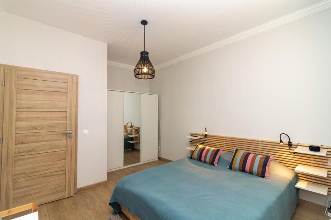 Apartment Charming Gem With Location By Flat Mаnager *
